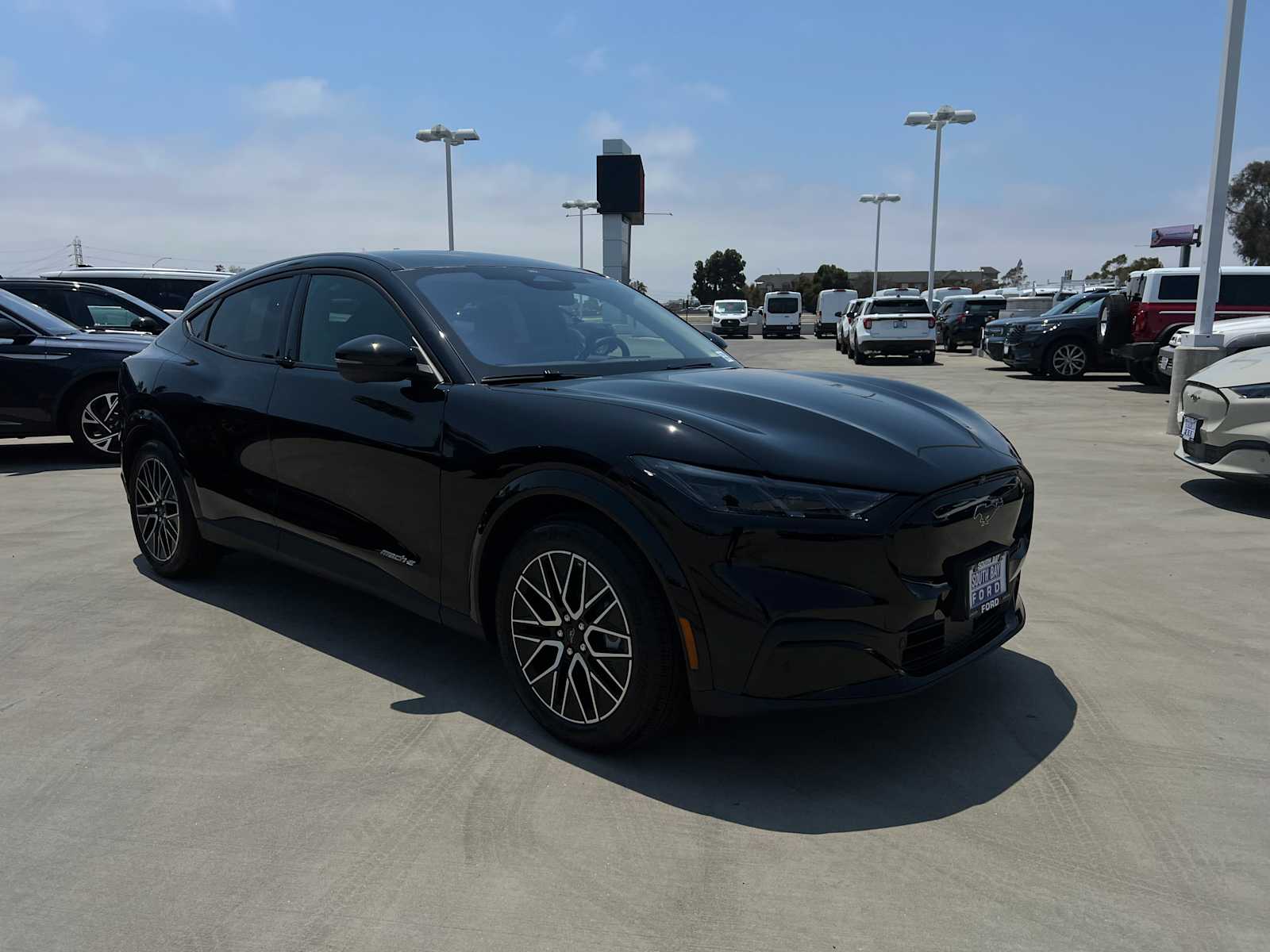 2025 Ford Mustang Mach-E Premium