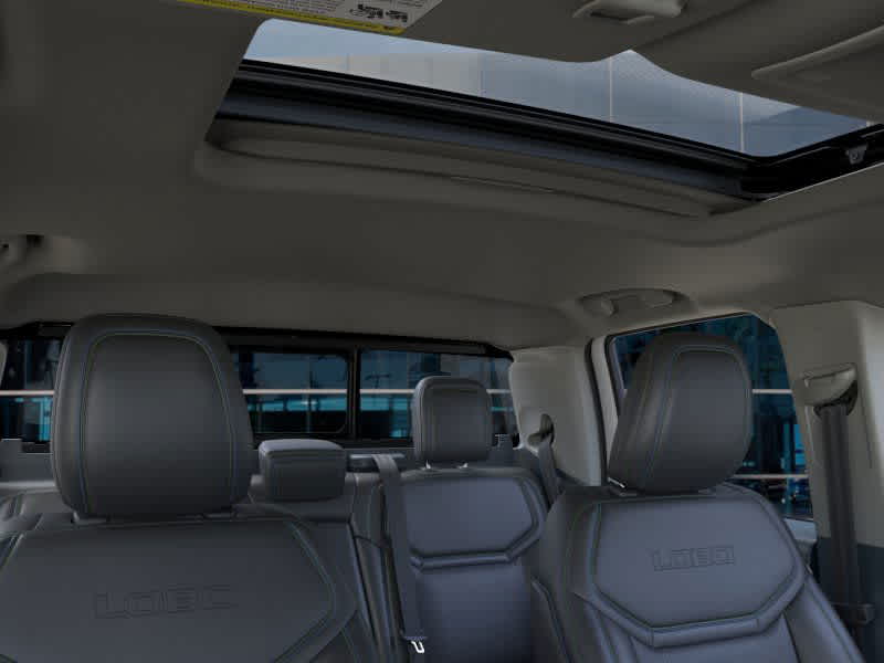 2025 Ford Maverick Lobo High