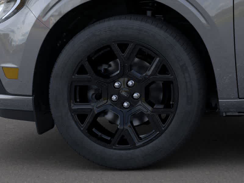 2025 Ford Maverick Lobo Standard