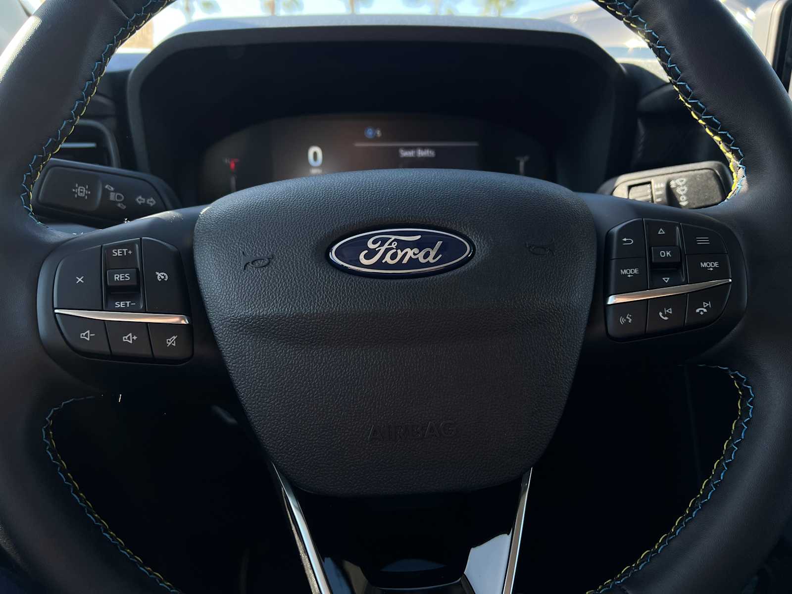 2025 Ford Maverick Lobo Standard