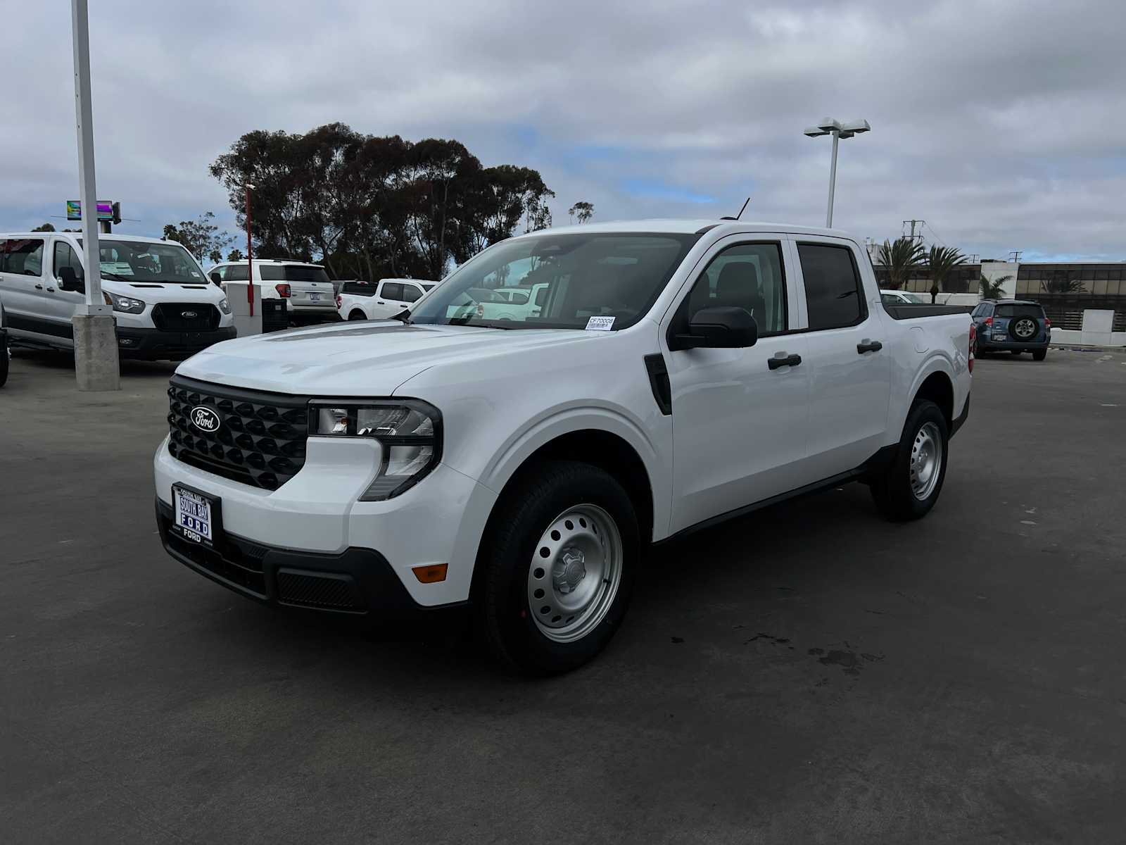 2025 Ford Maverick XL