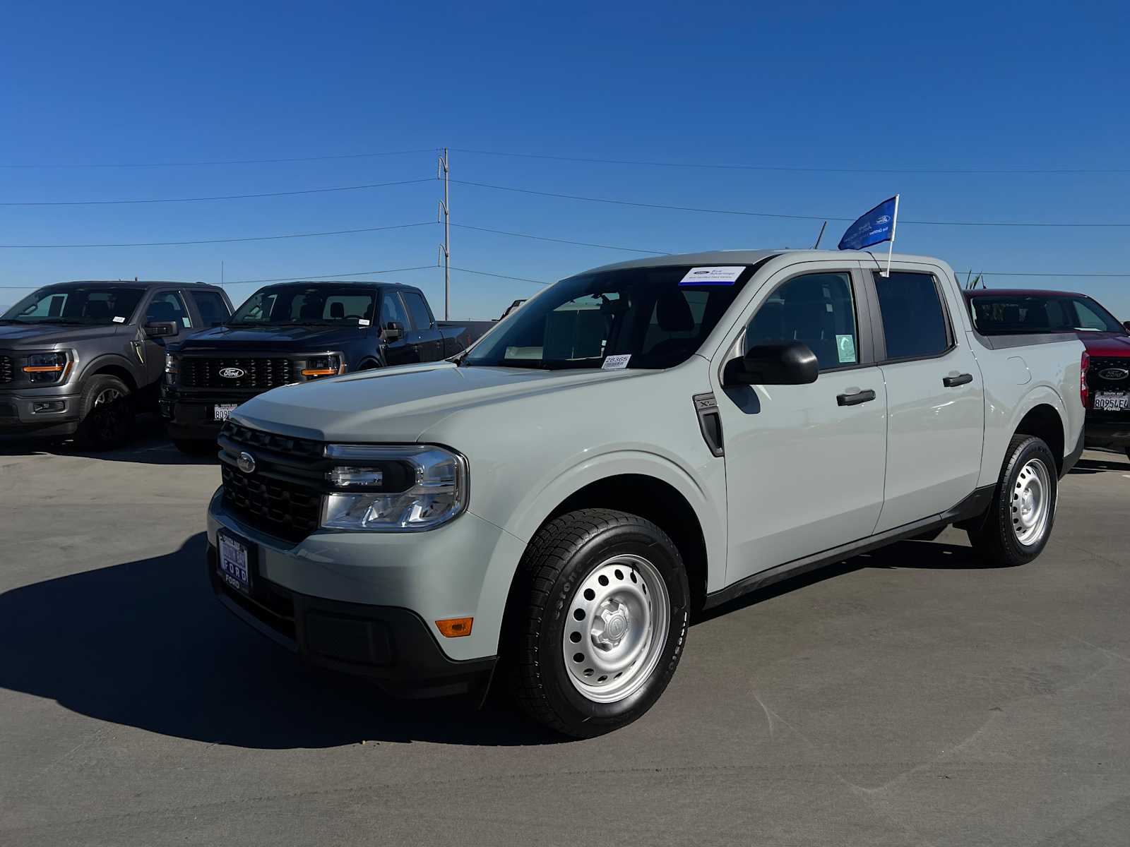 2024 Ford Maverick XL's photo