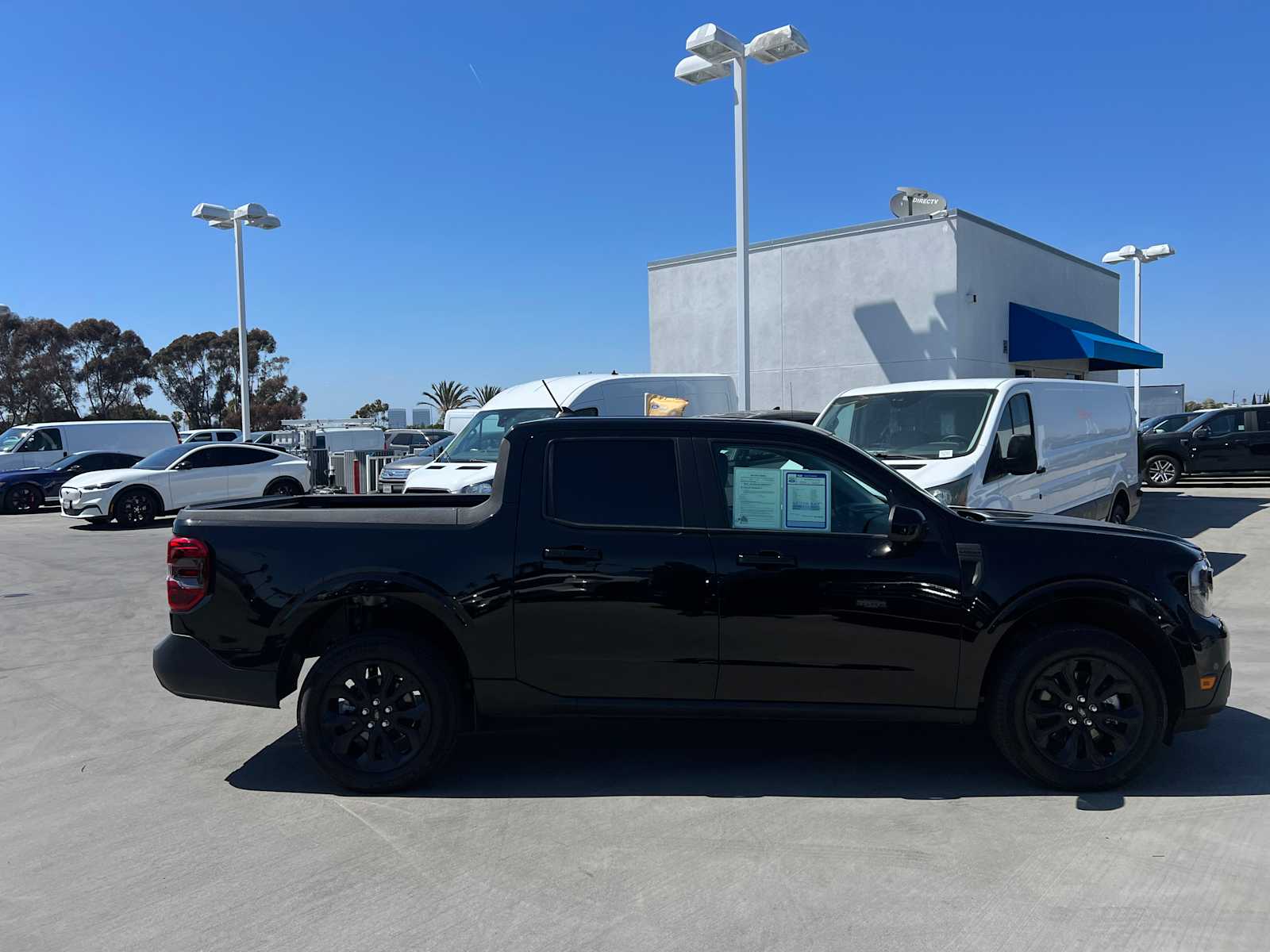 2023 Ford Maverick Lariat