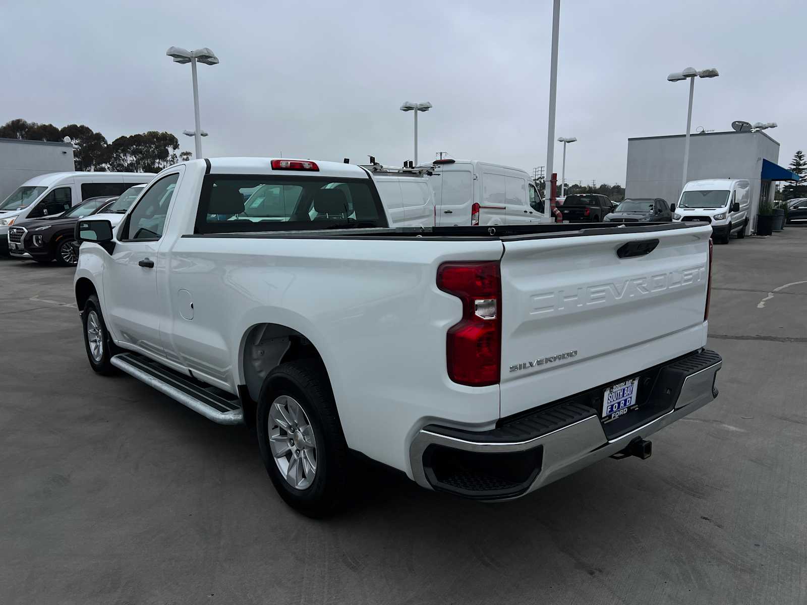 2024 Chevrolet Silverado 1500 Work Truck photo 4