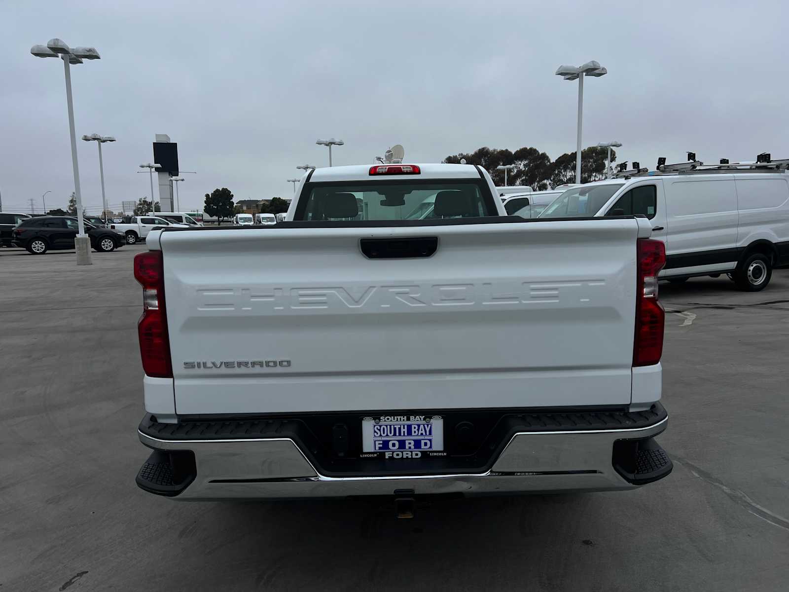 2024 Chevrolet Silverado 1500 Work Truck photo 5