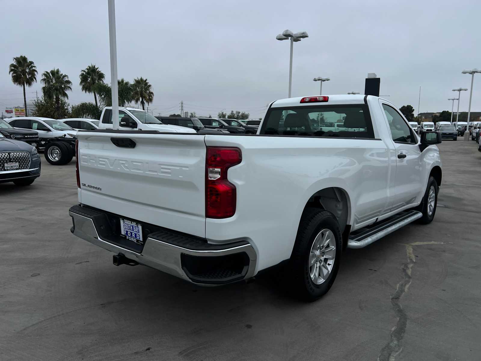 2024 Chevrolet Silverado 1500 Work Truck photo 6
