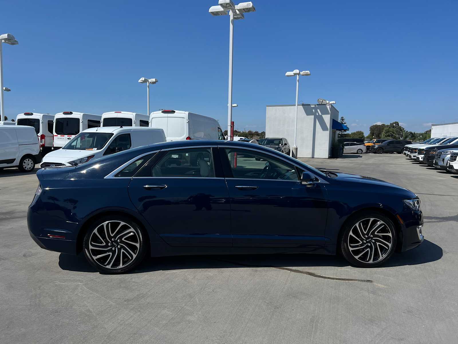 2020 Lincoln MKZ Hybrid Reserve