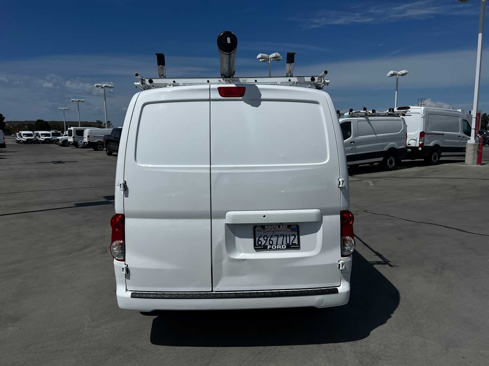 2019 Nissan NV200 SV photo 5