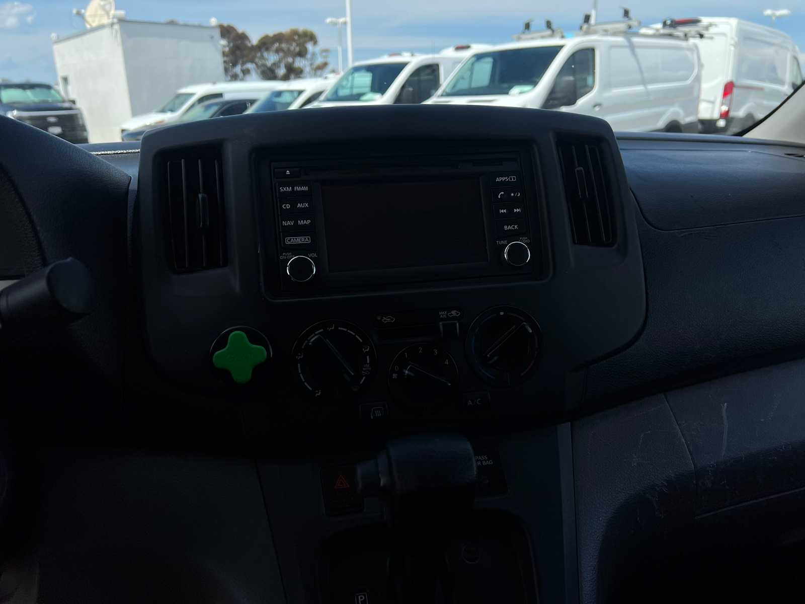 2019 Nissan NV200 SV photo 11