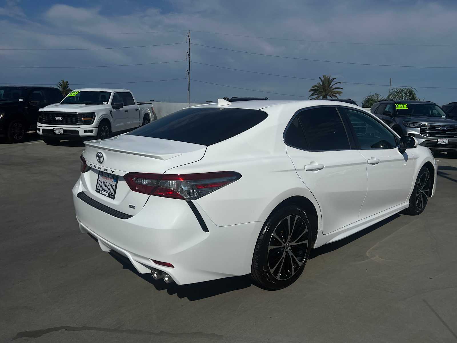 2019 Toyota Camry SE