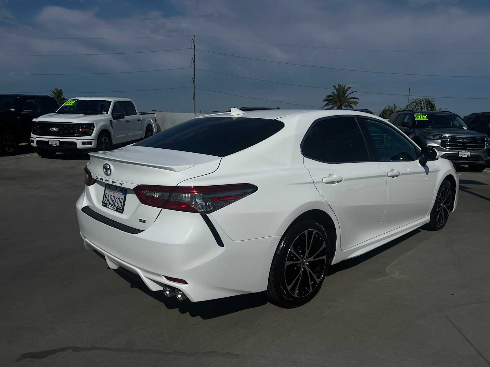2019 Toyota Camry SE