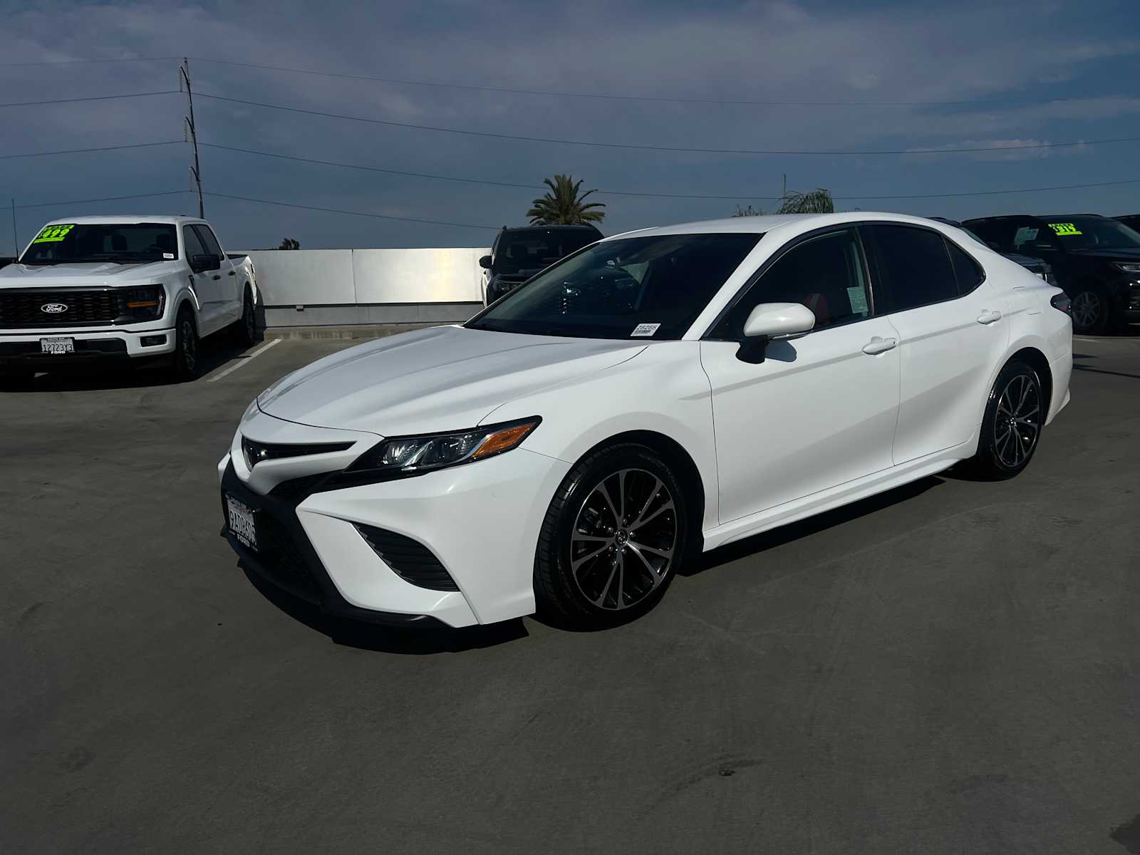 2019 Toyota Camry SE