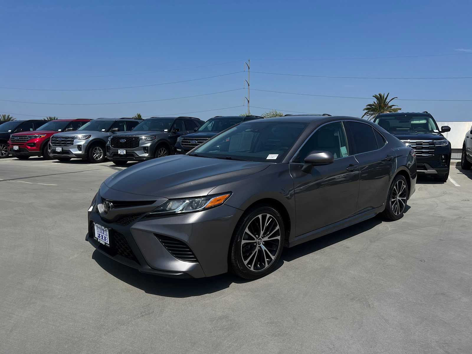 2018 Toyota Camry SE