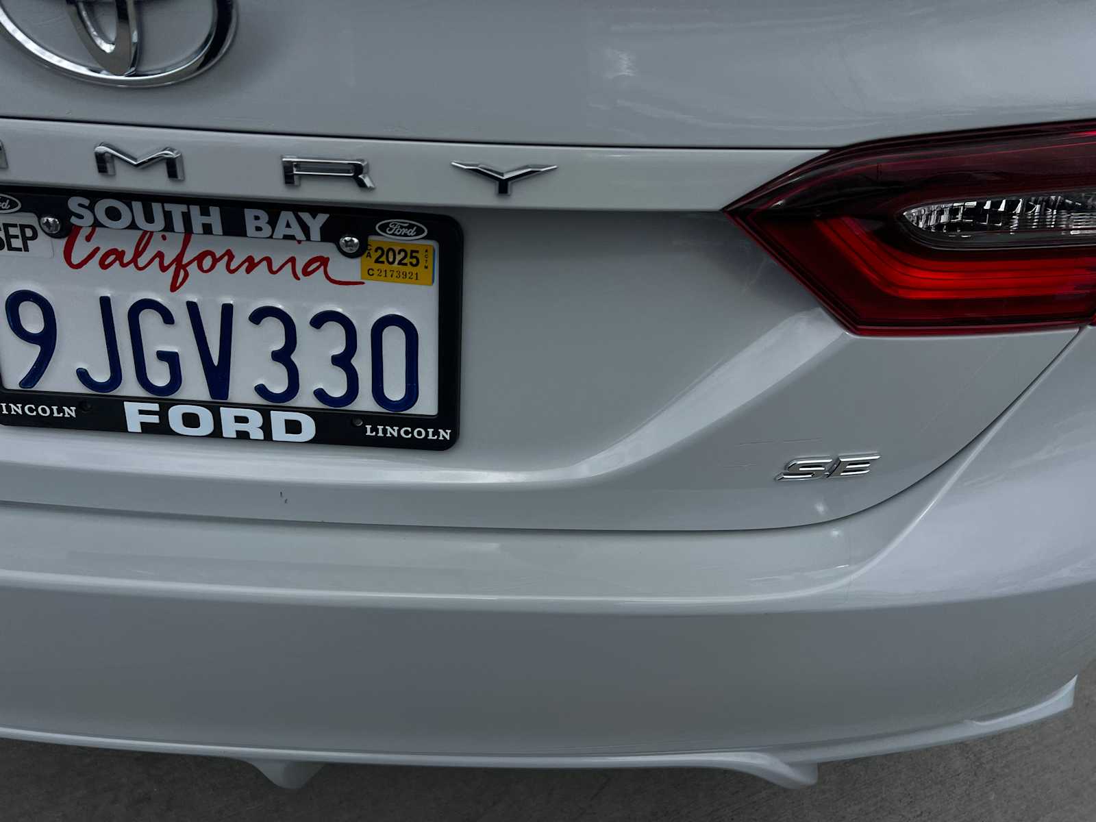 2024 Toyota Camry SE