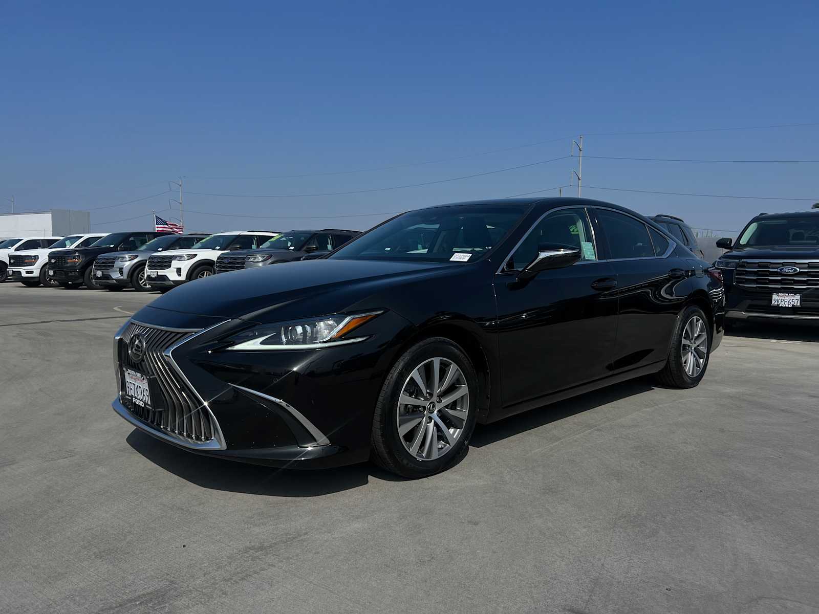 2019 Lexus ES 