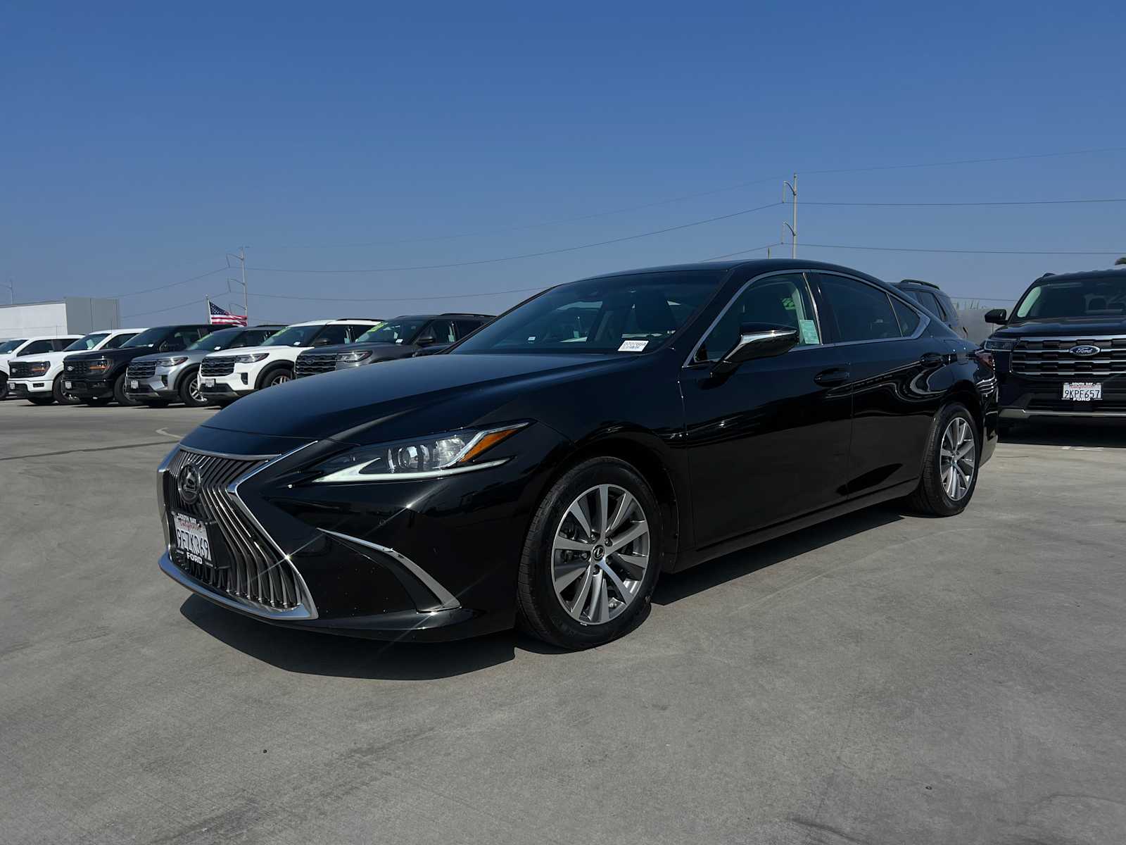 2019 Lexus ES 