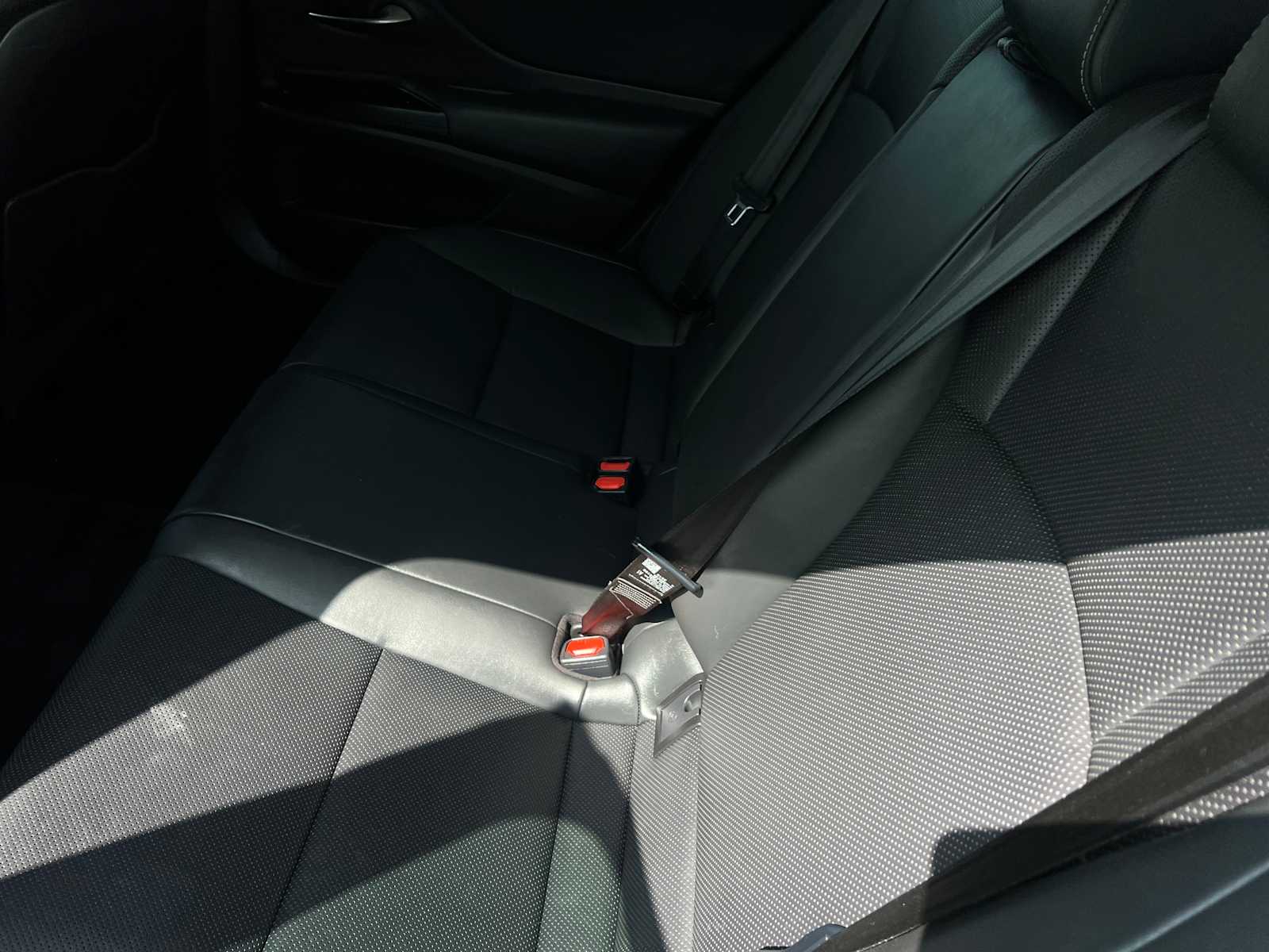 2019 Lexus ES 