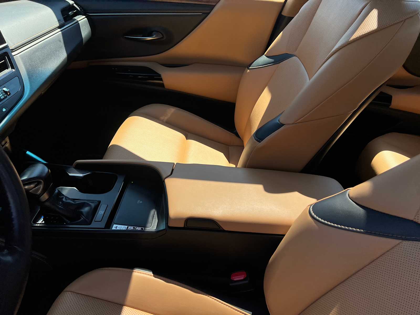 2023 Lexus ES 