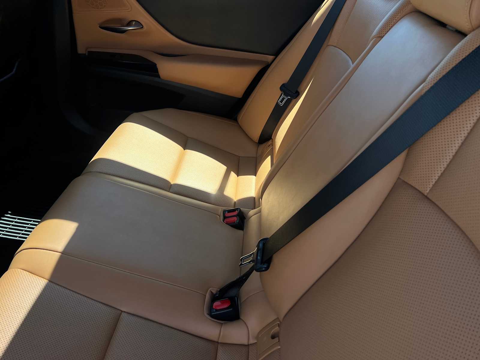 2023 Lexus ES 