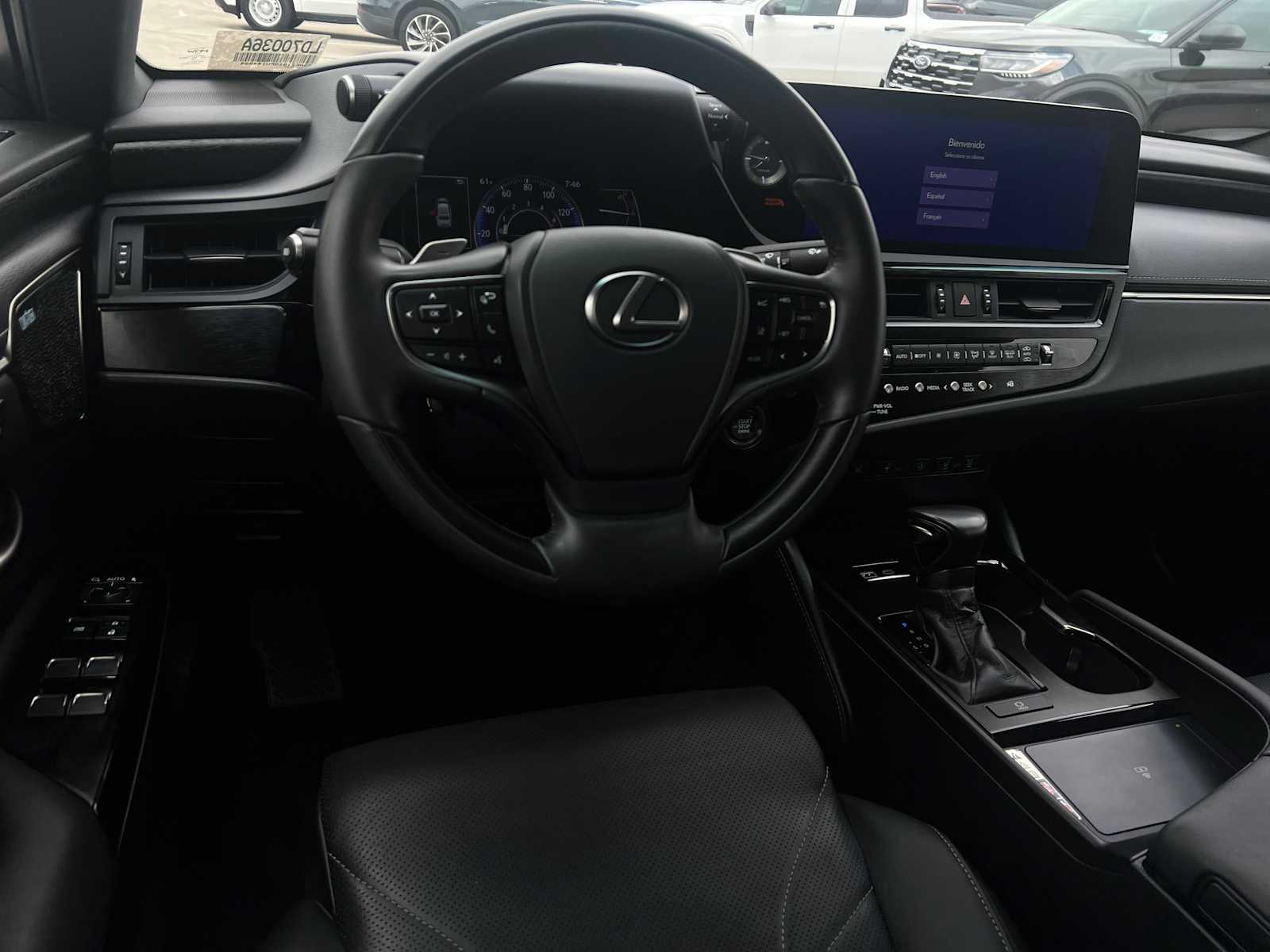 2023 Lexus ES Luxury