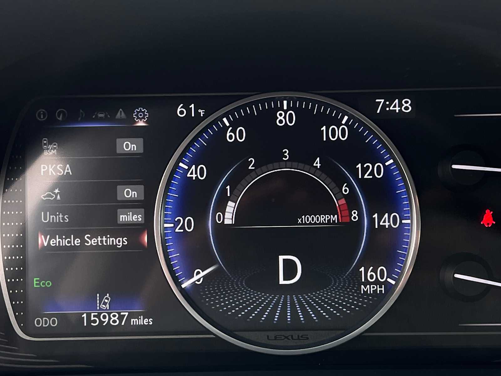 2023 Lexus ES Luxury