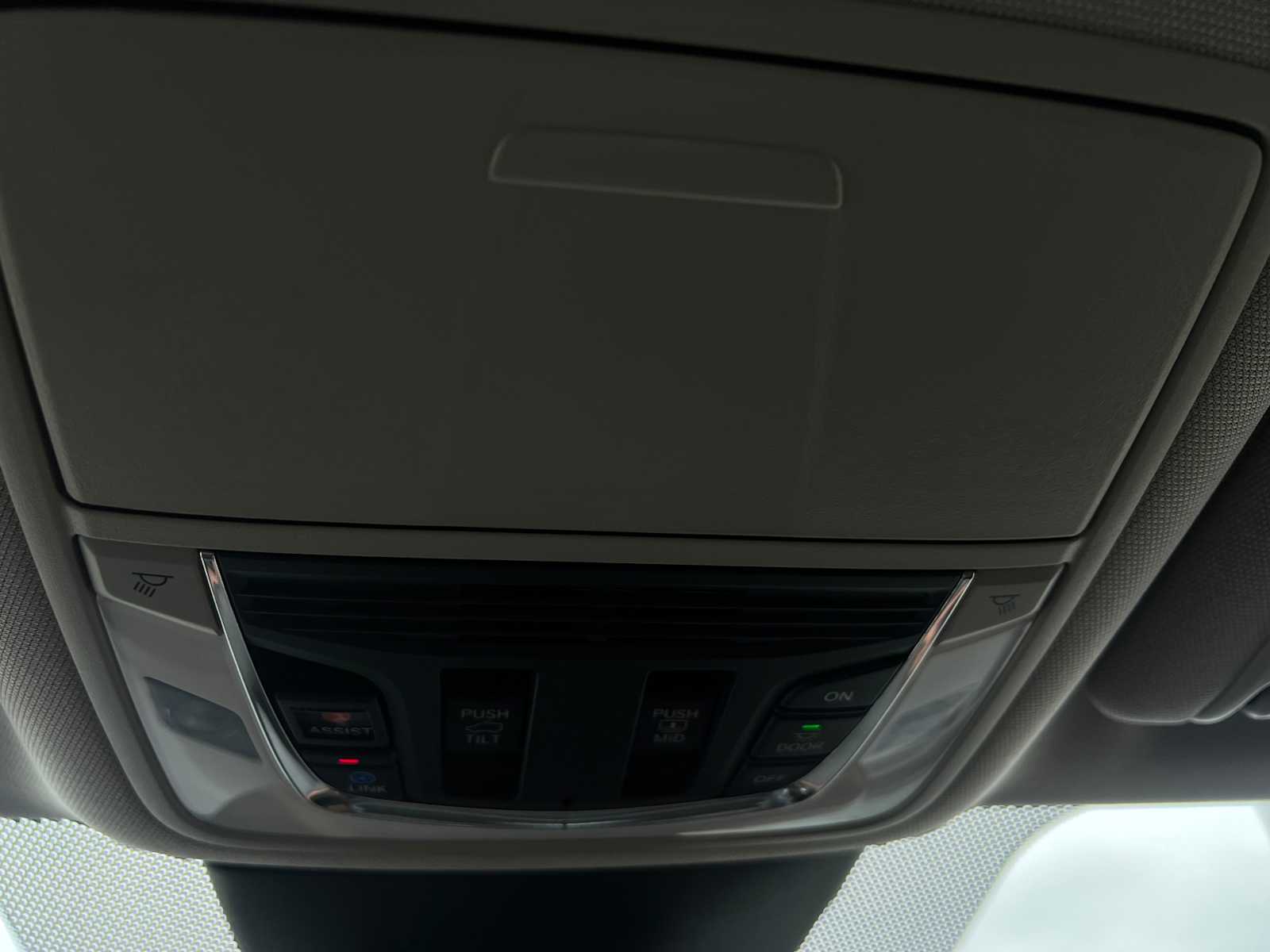 2022 Acura MDX w/Technology Package