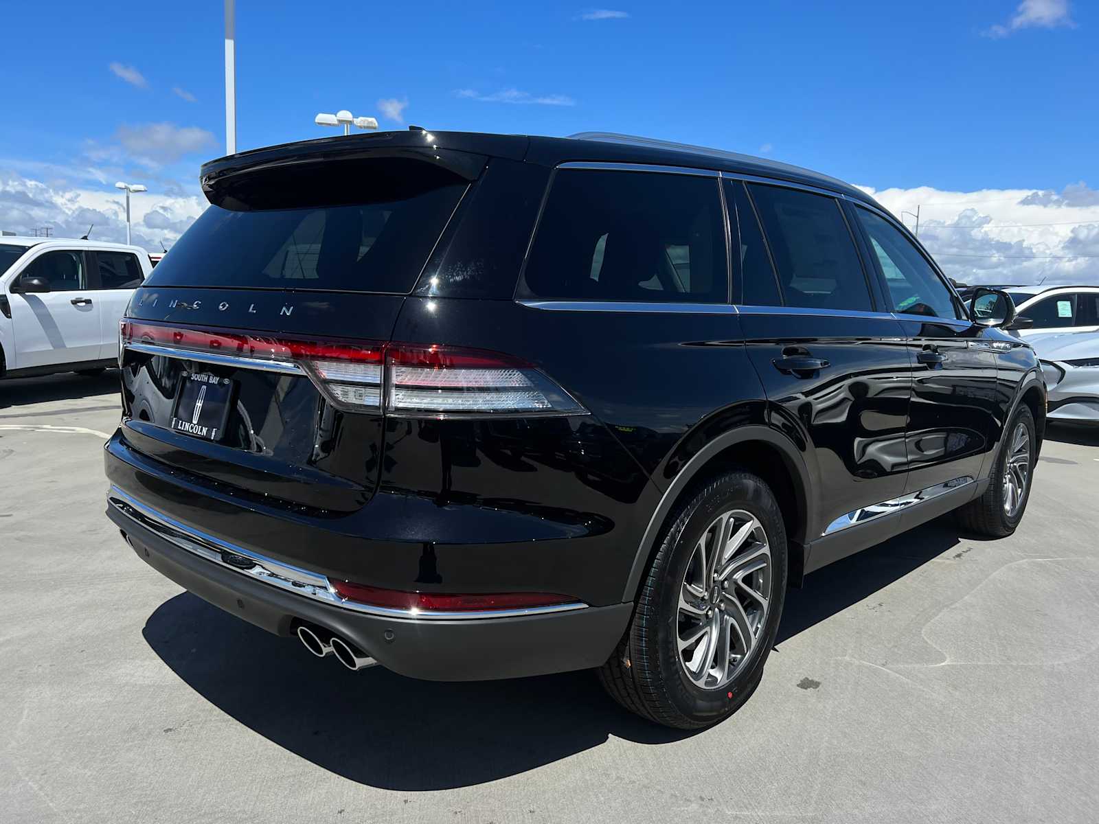 2024 Lincoln Aviator Livery