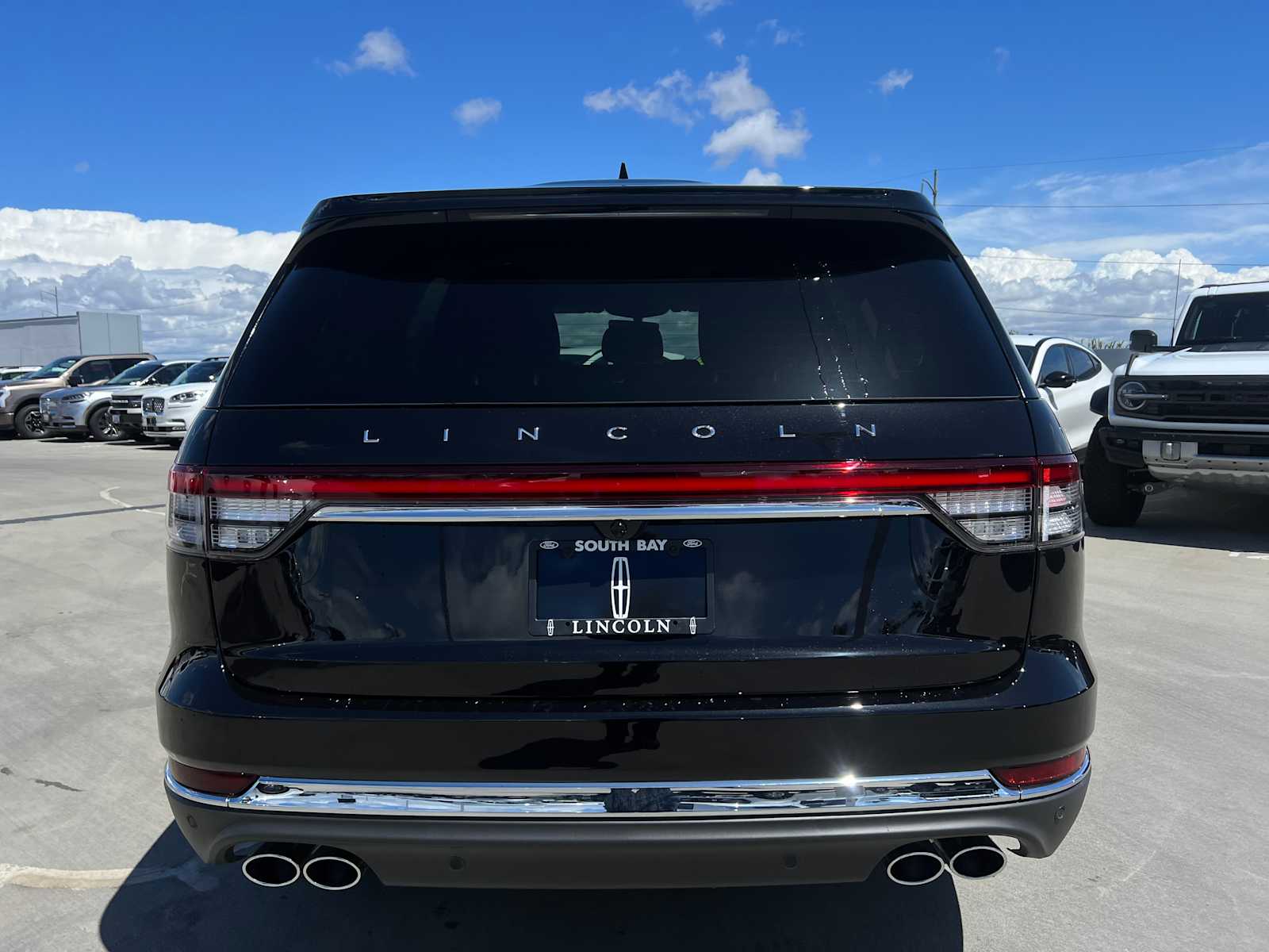 2024 Lincoln Aviator Livery