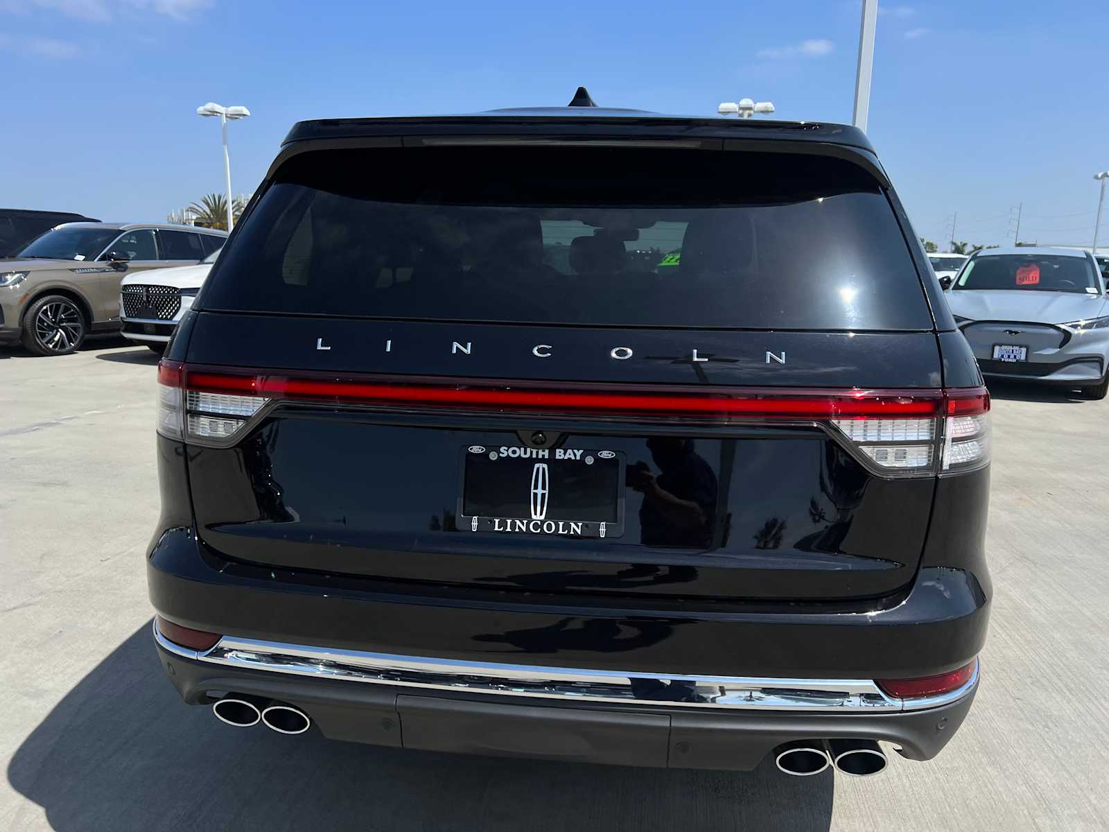 2025 Lincoln Aviator Livery