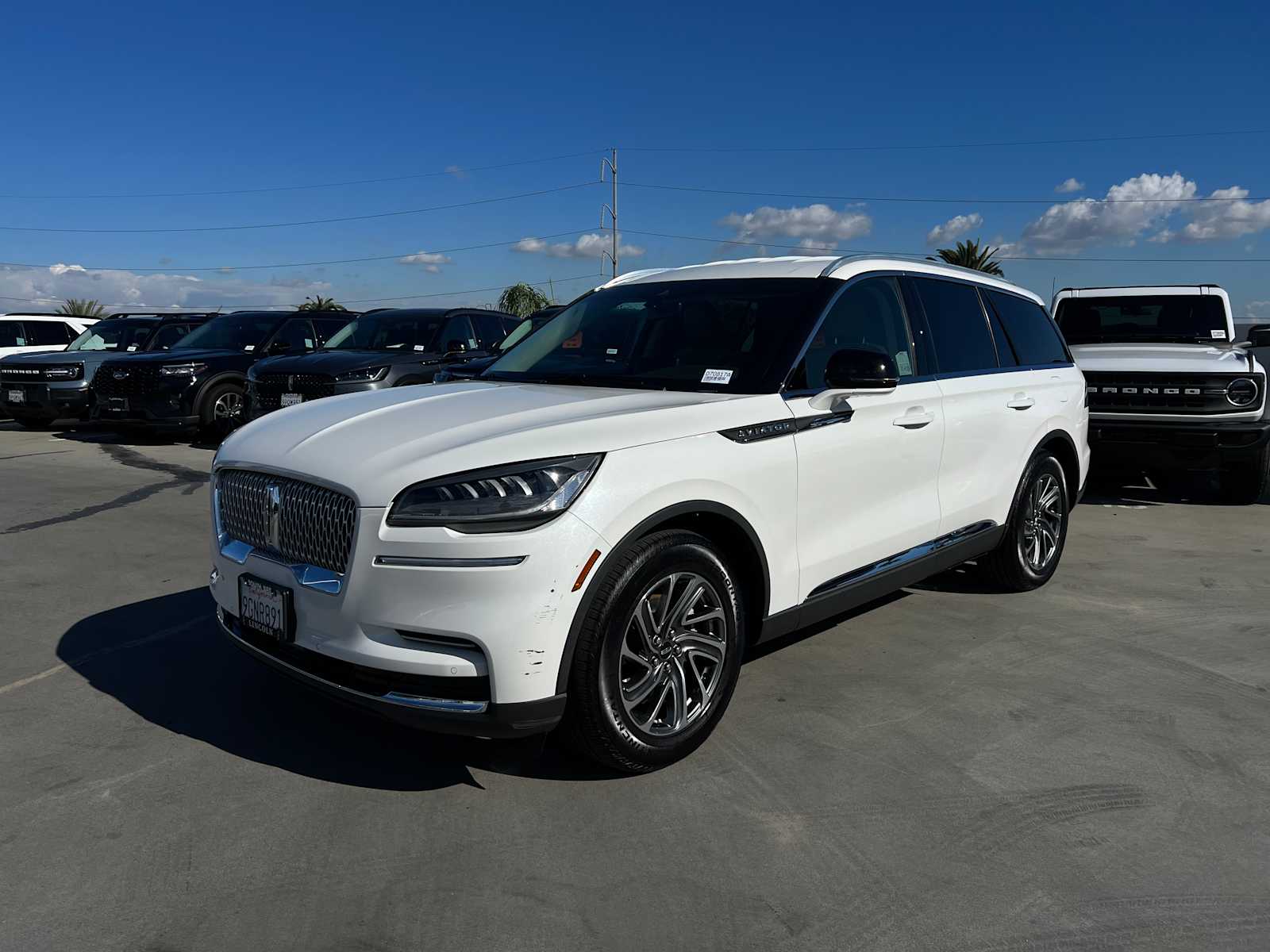2023 Lincoln Aviator Base