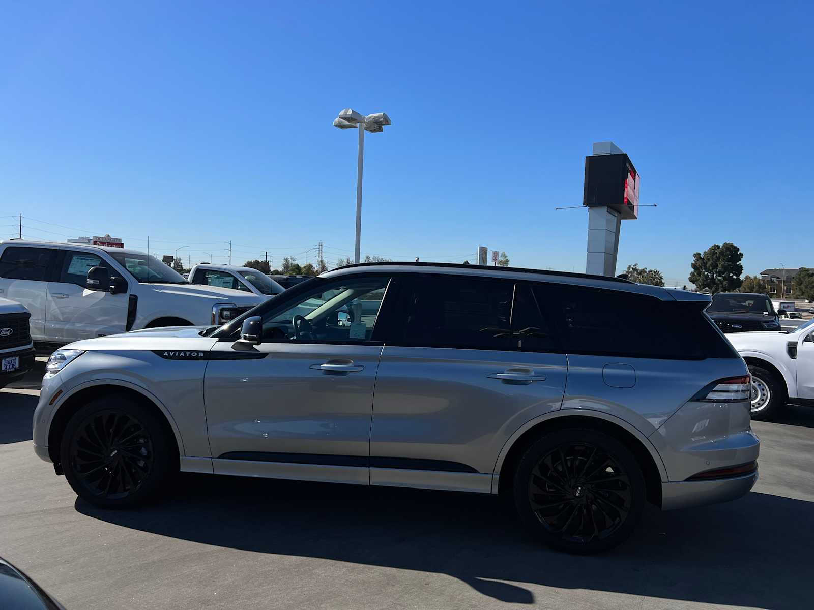 2023 Lincoln Aviator Reserve