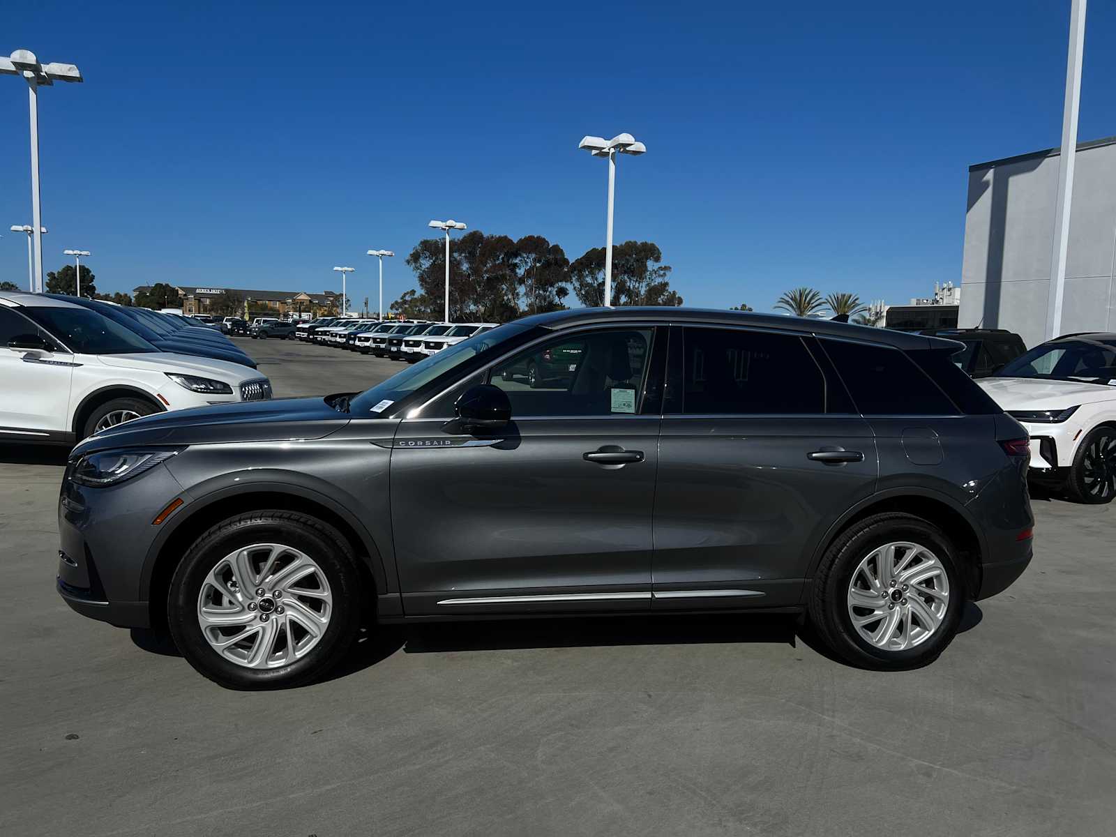 2024 Lincoln Corsair Premiere