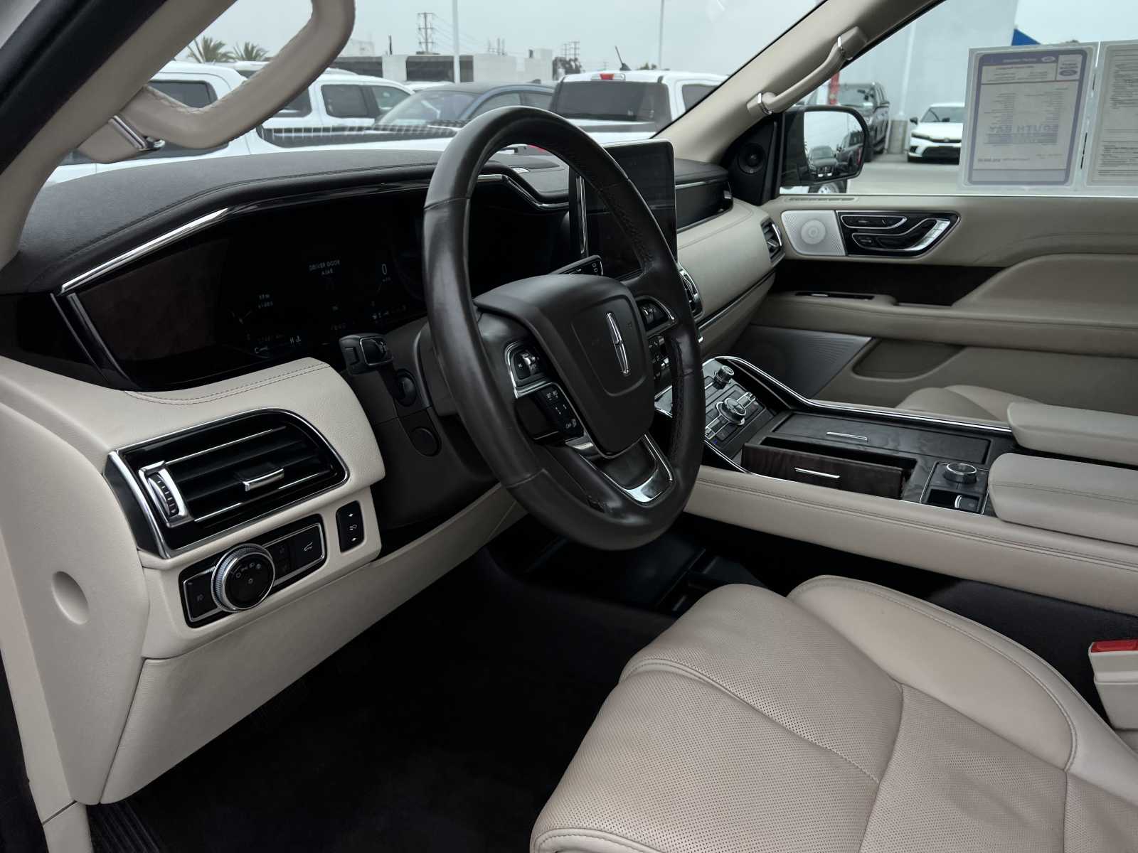 2020 Lincoln Navigator L Reserve