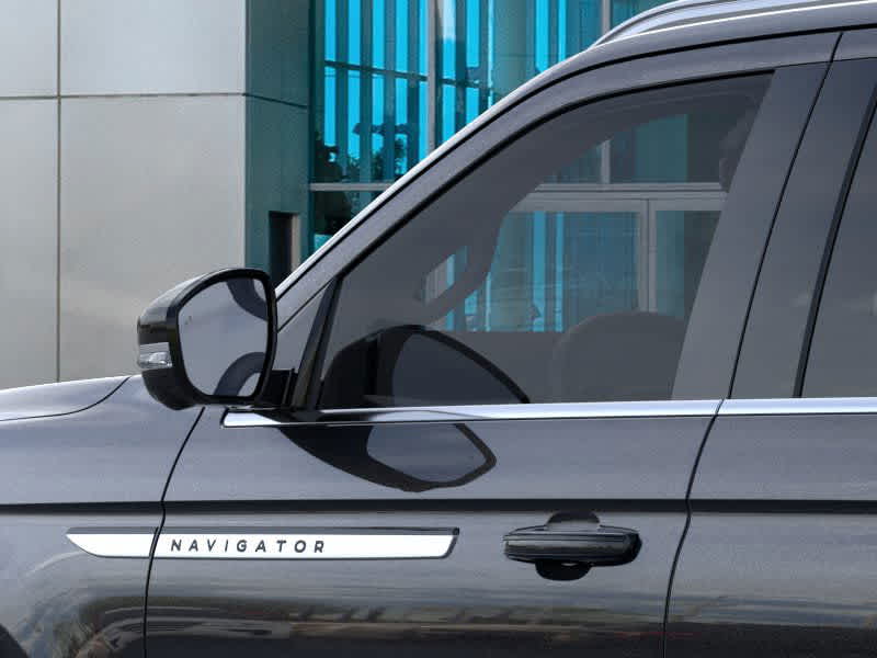 2025 Lincoln Navigator L Reserve