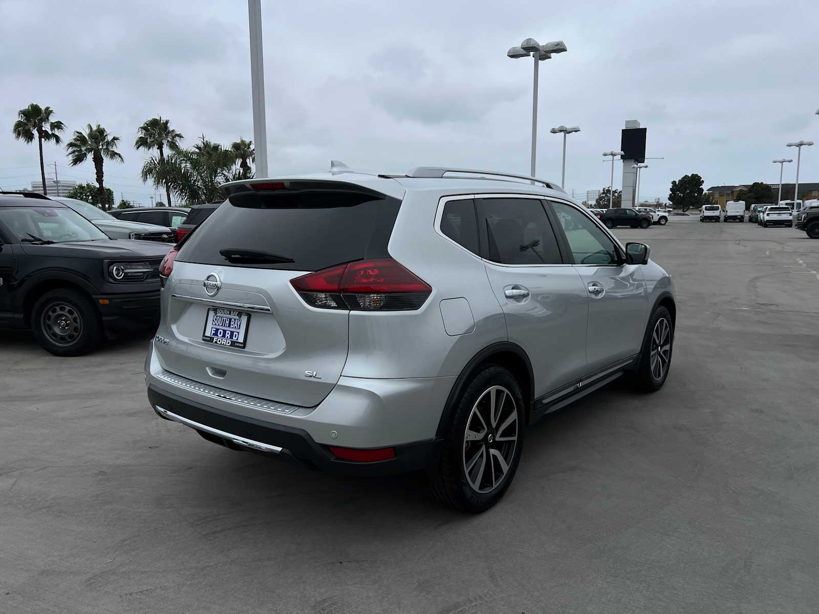 2019 Nissan Rogue SL