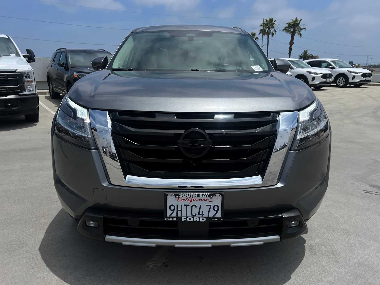 2022 Nissan Pathfinder Platinum