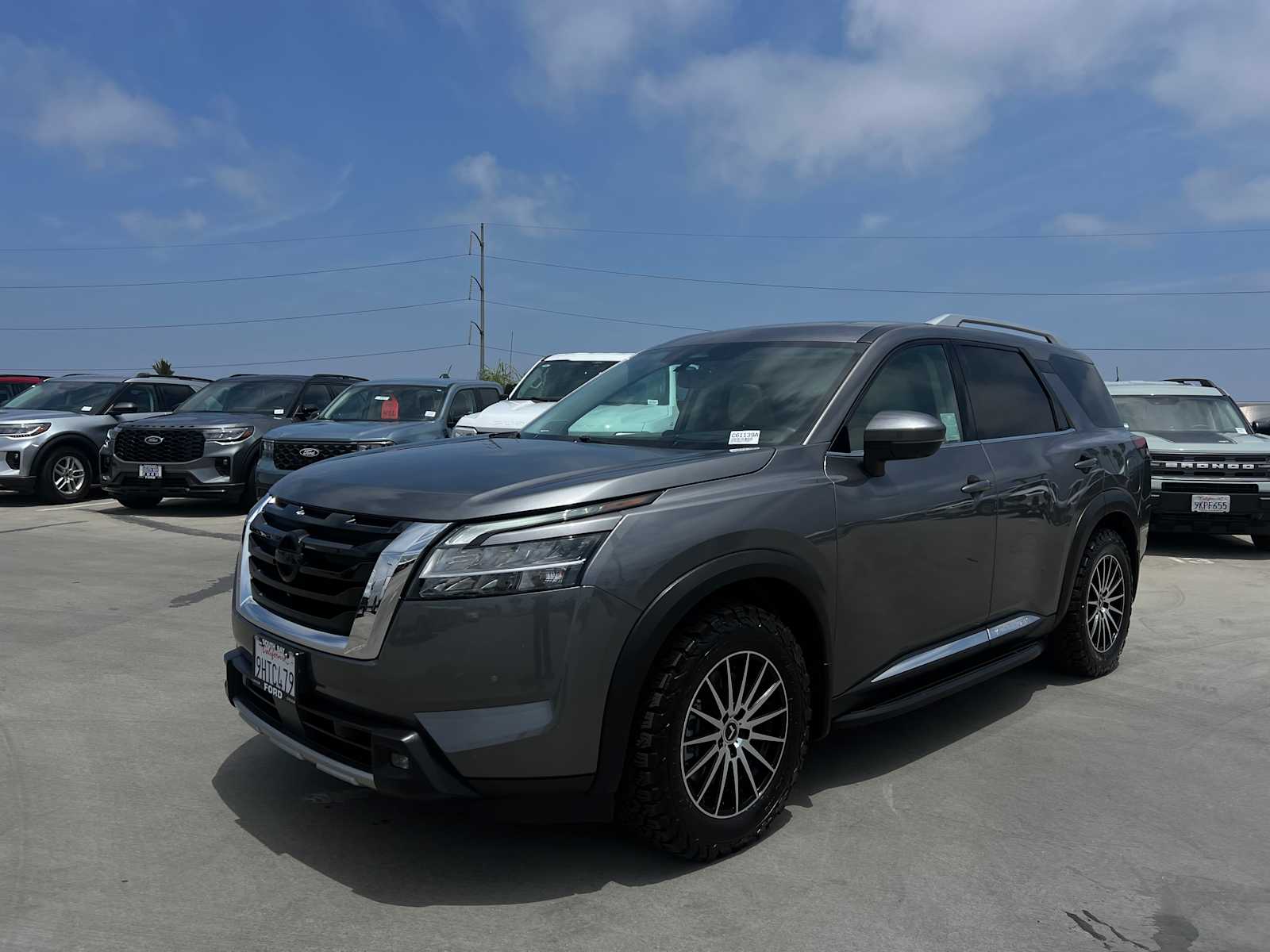 2022 Nissan Pathfinder Platinum