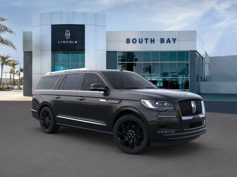 2022 Lincoln Navigator L Reserve