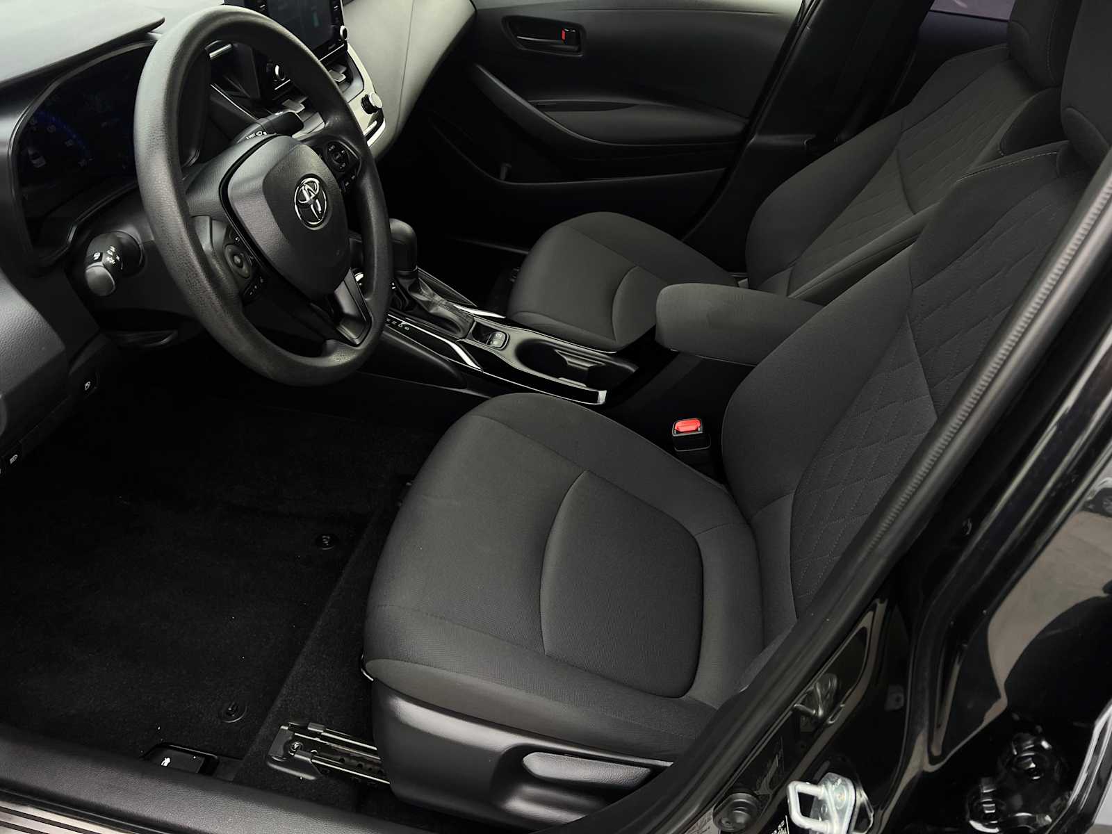 2022 Toyota Corolla Hybrid LE