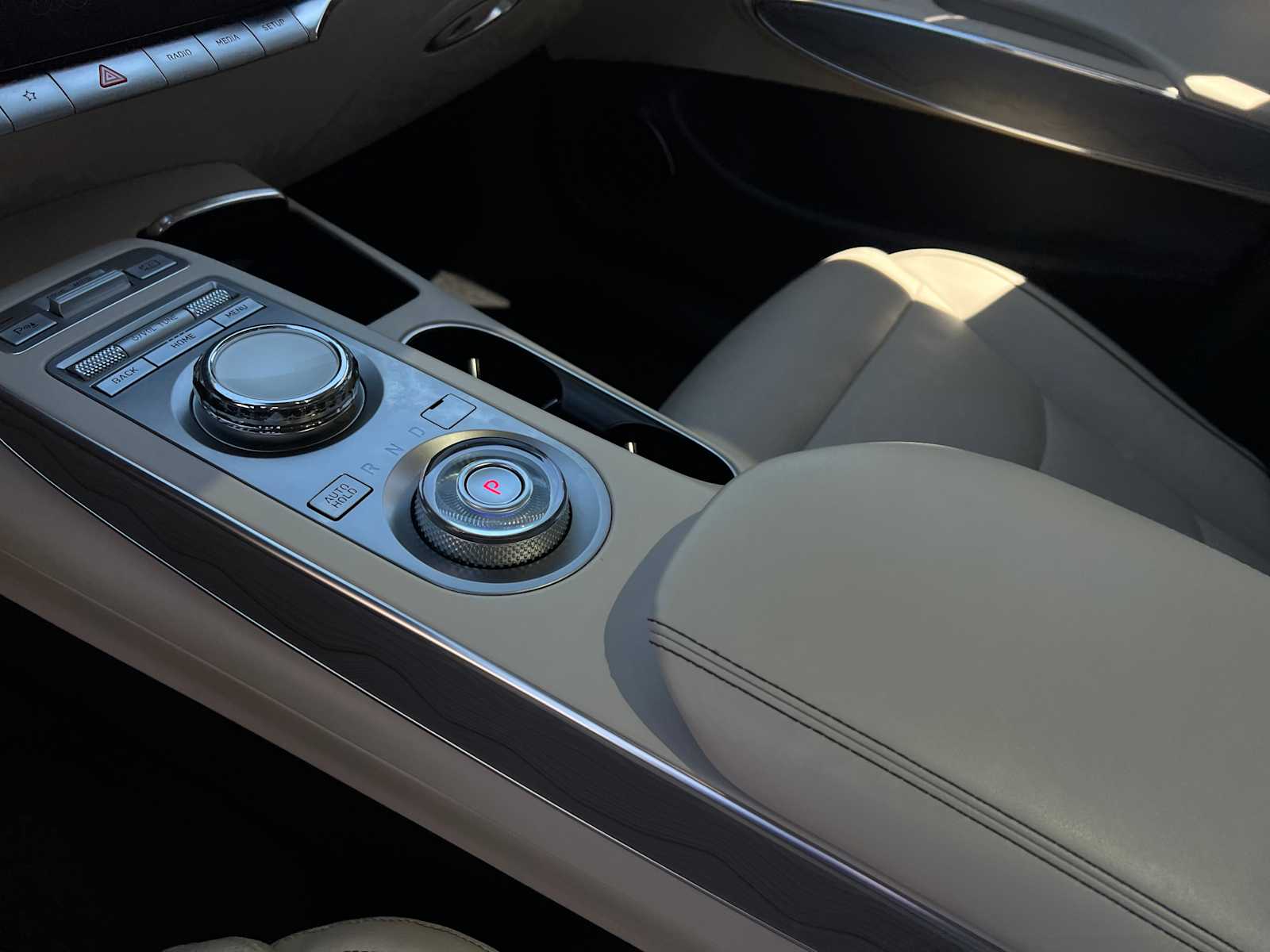 2022 Genesis GV70 2.5T