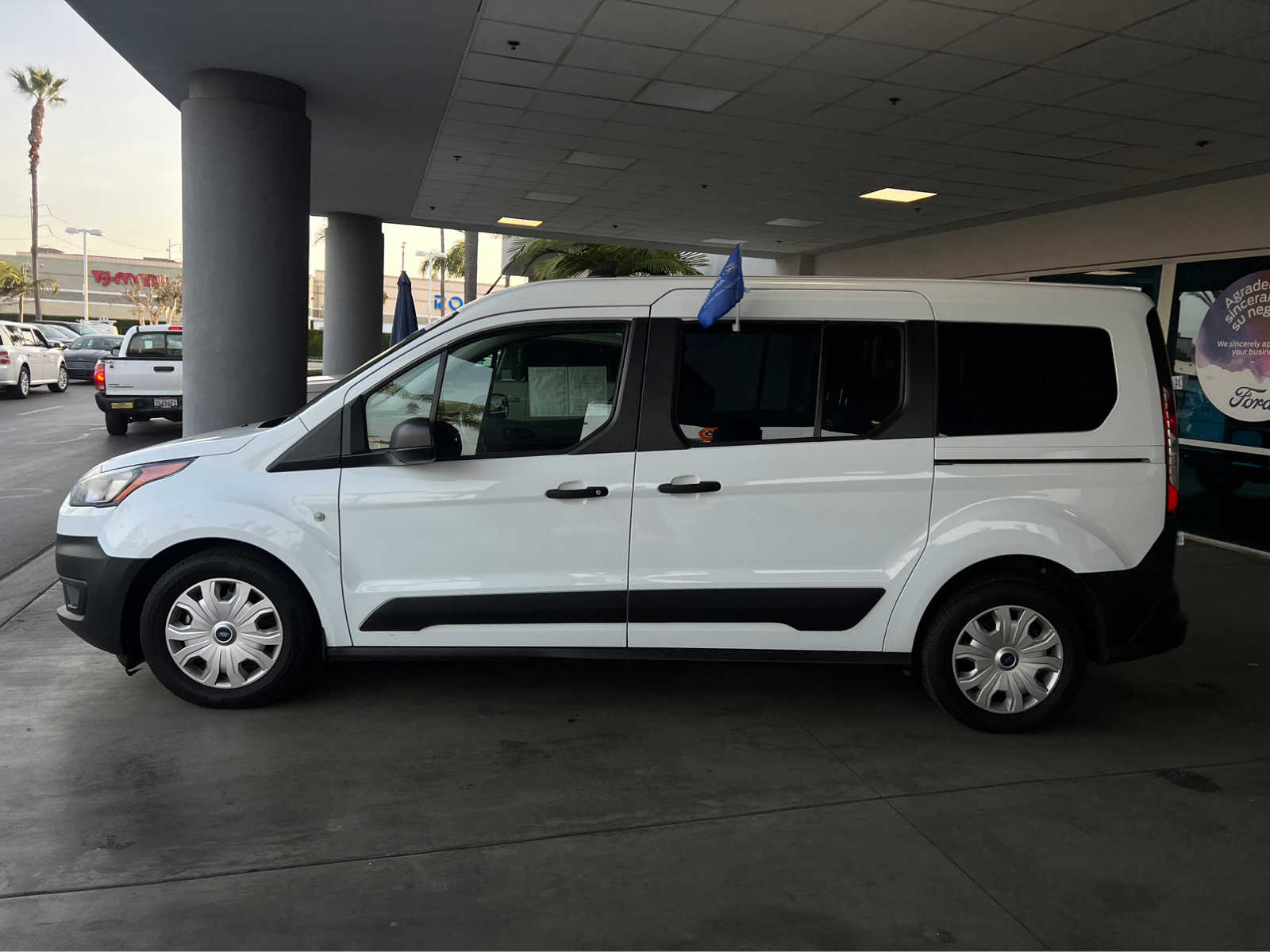 2022 Ford Transit Connect XL