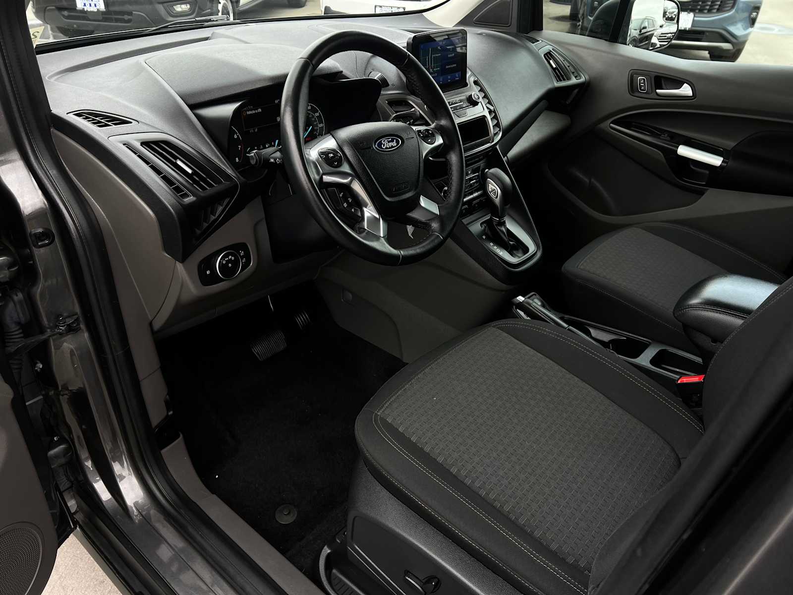 2022 Ford Transit Connect XLT