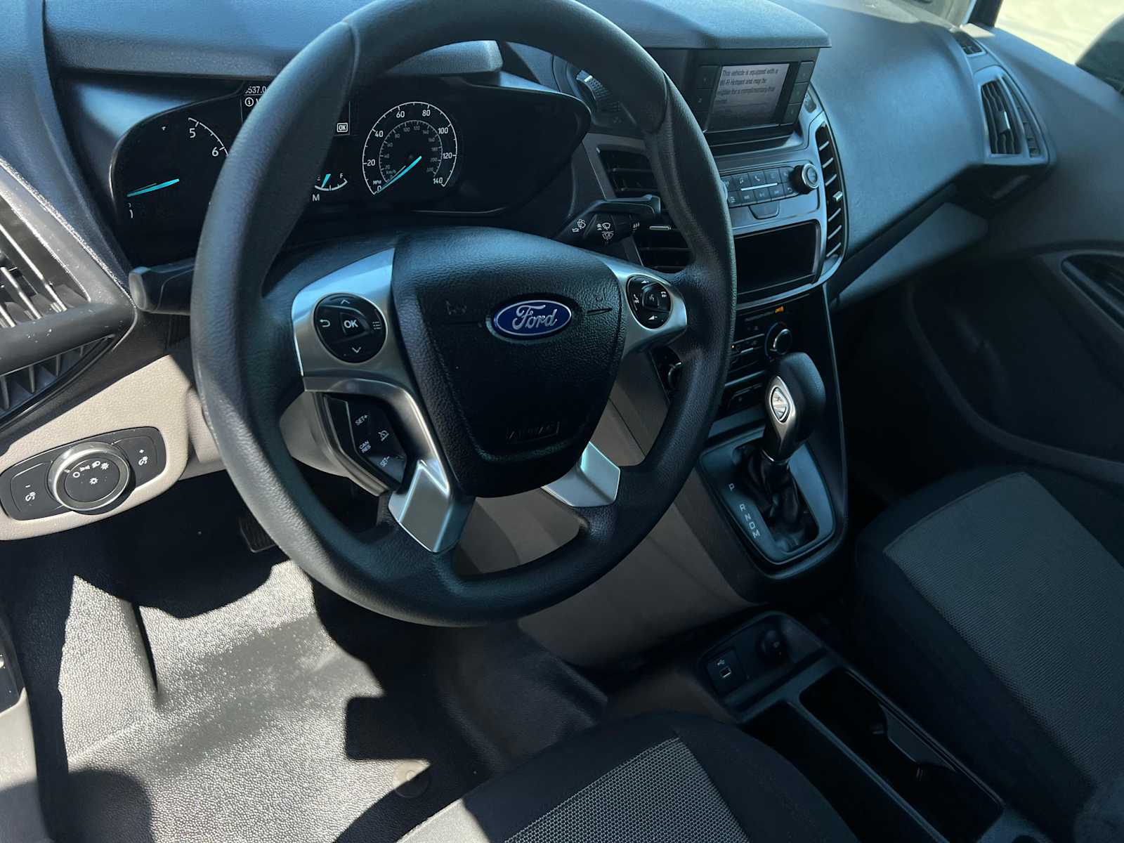 2022 Ford Transit Connect XL photo 11