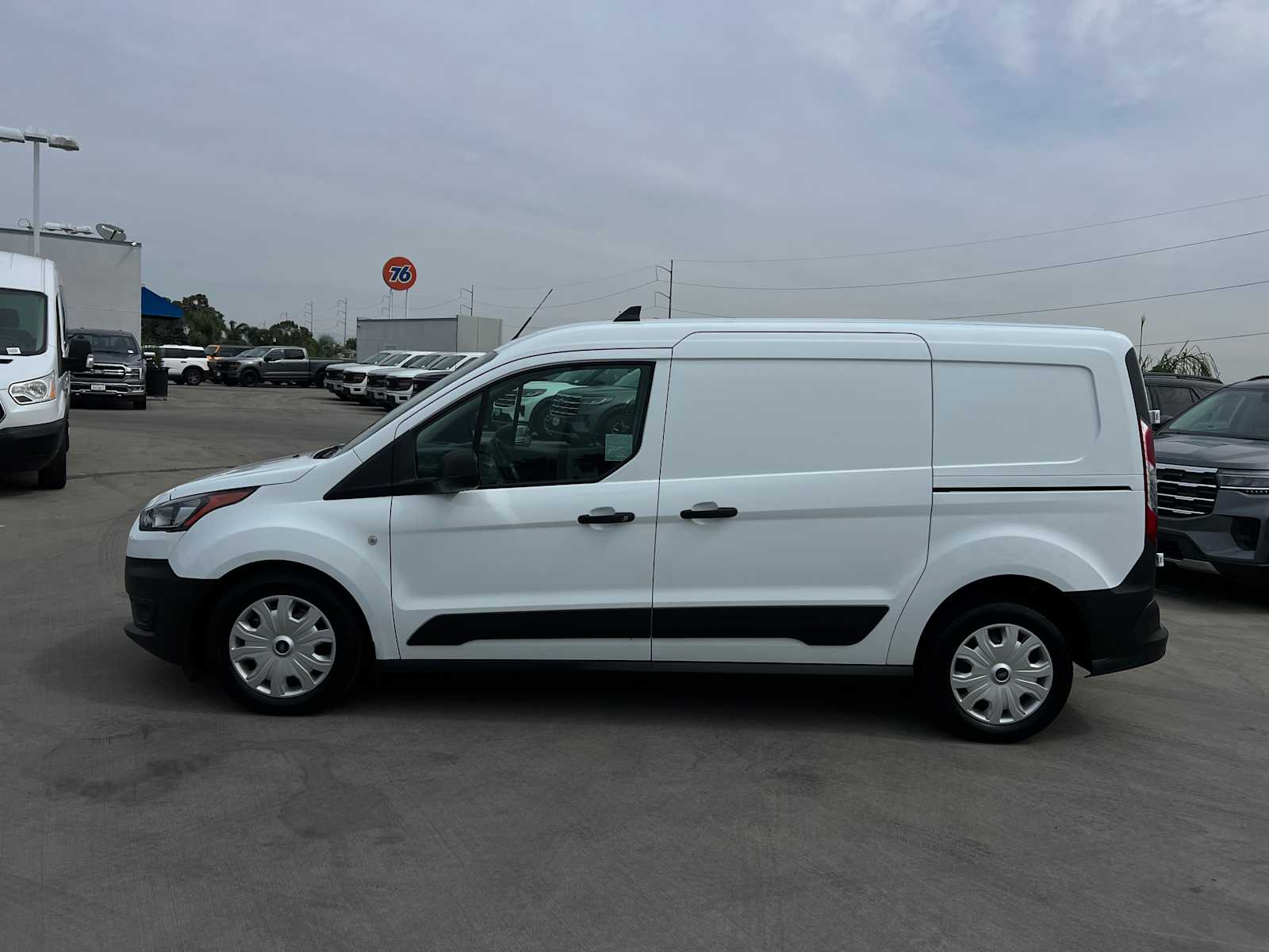 2023 Ford Transit Connect XL photo 2
