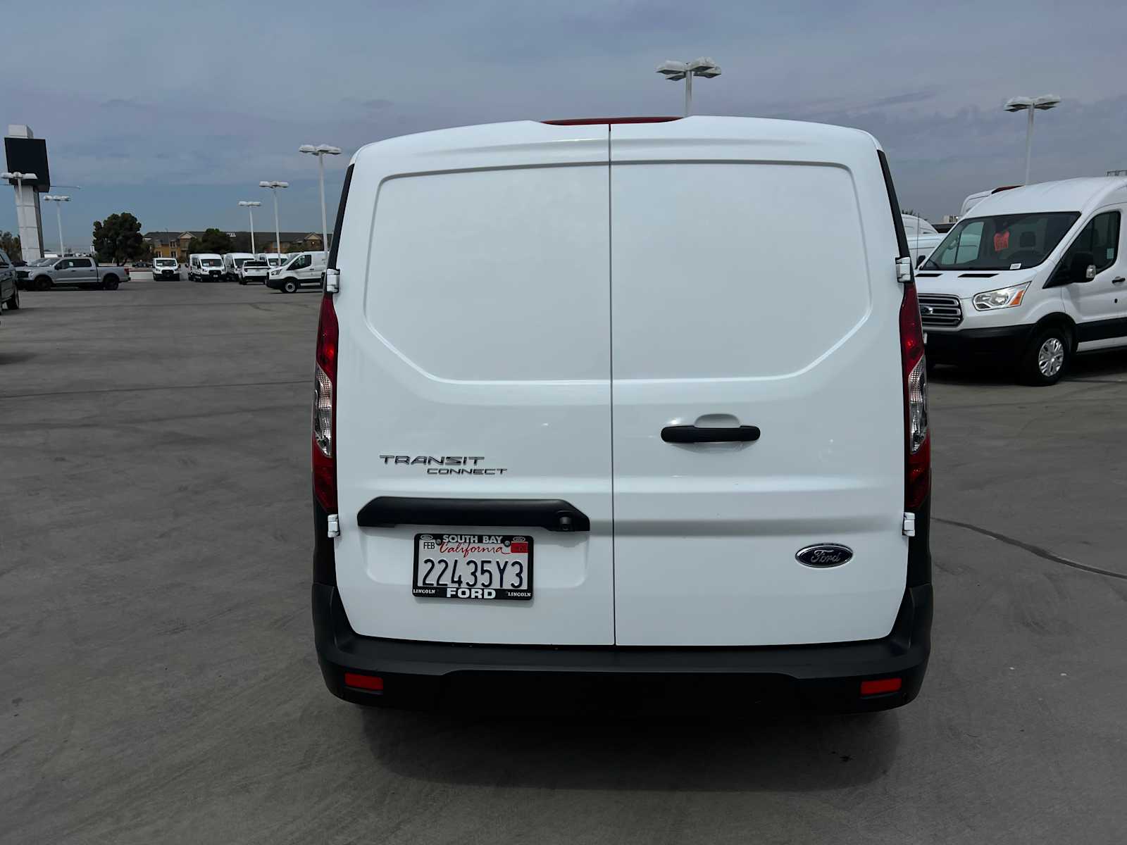 2023 Ford Transit Connect XL photo 4