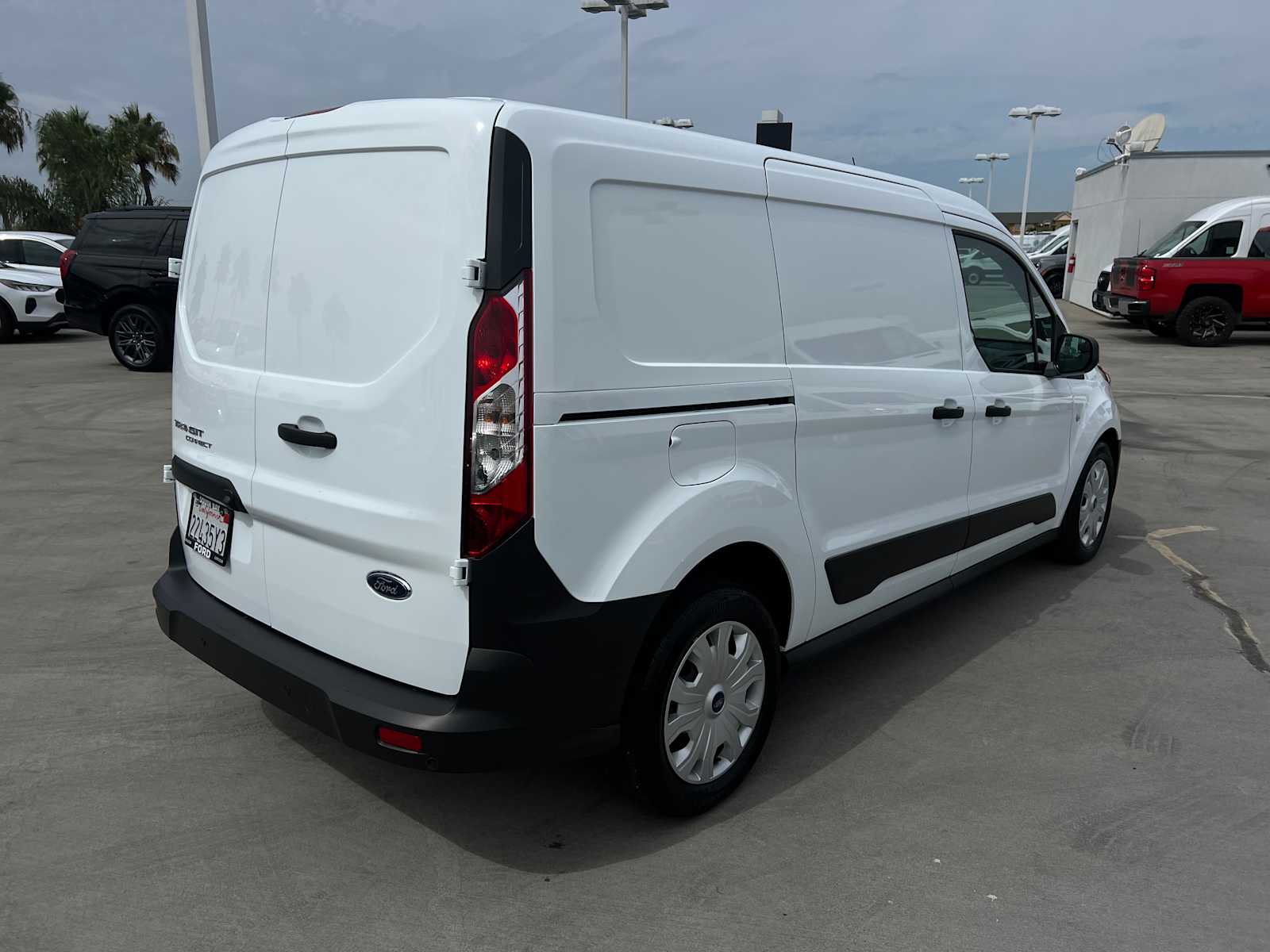 2023 Ford Transit Connect XL photo 5