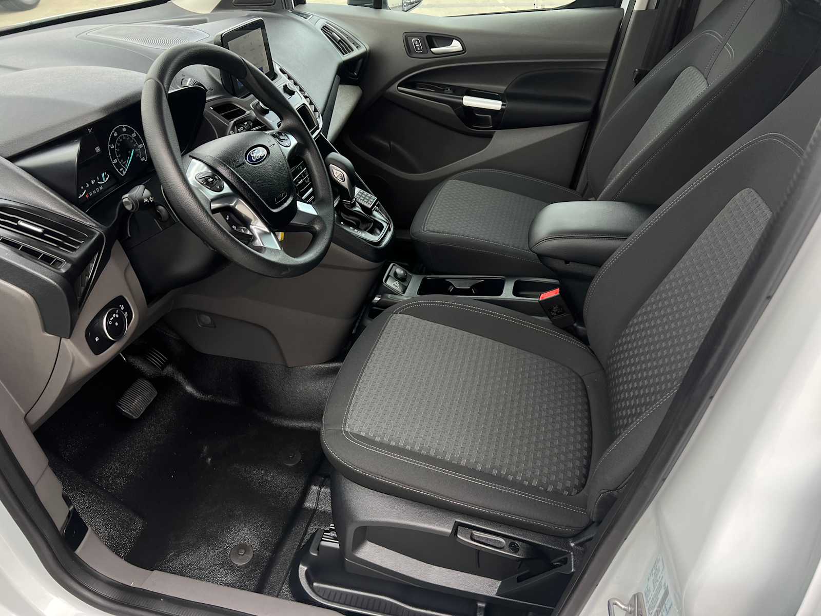 2023 Ford Transit Connect XLT
