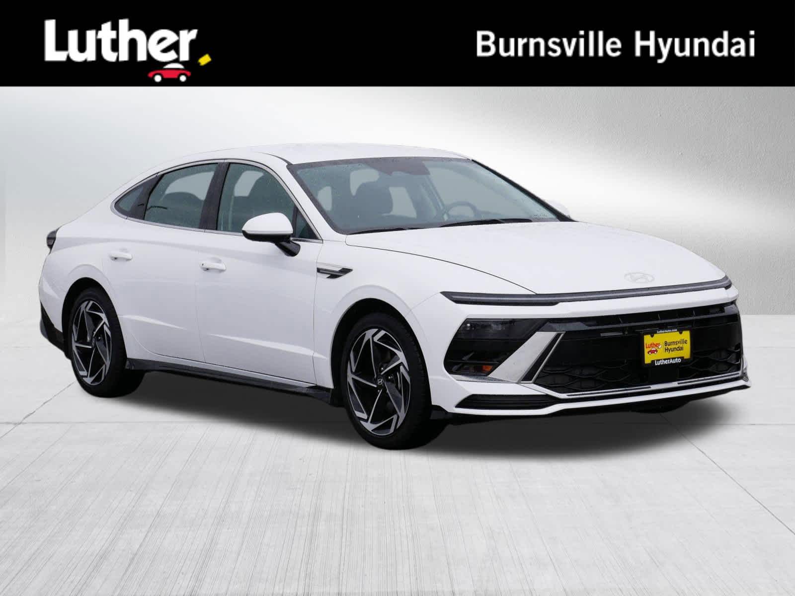 Serenity White 2026 Hyundai Sonata SEL Sport FWD Sedan Front-Wheel Drive Automatic