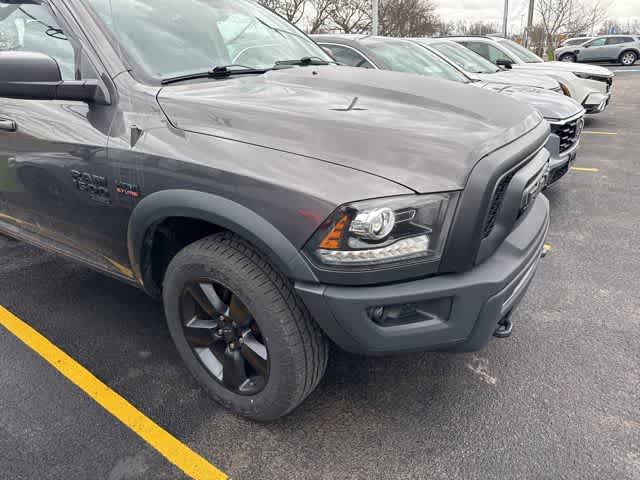 View vehicle photo 3