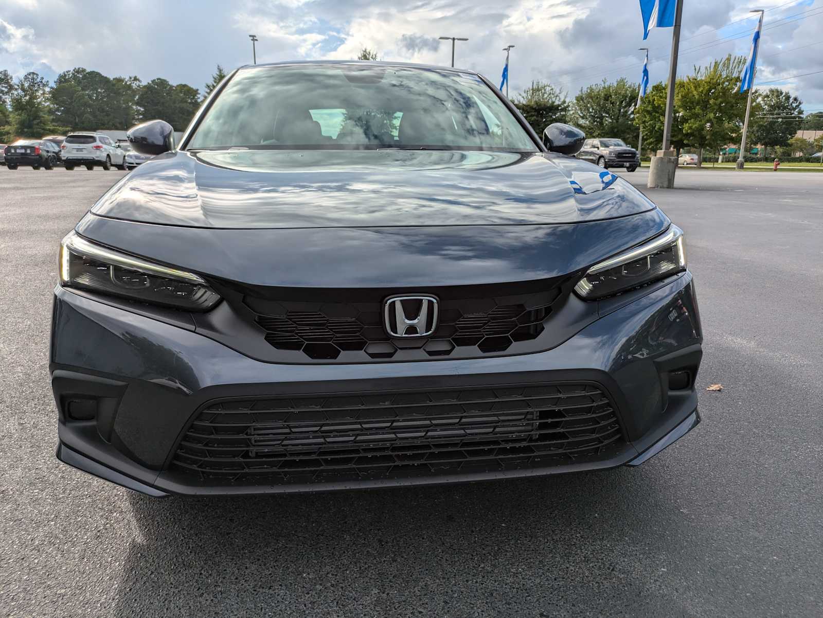 2024 Honda Civic Hatchback EX-L 3